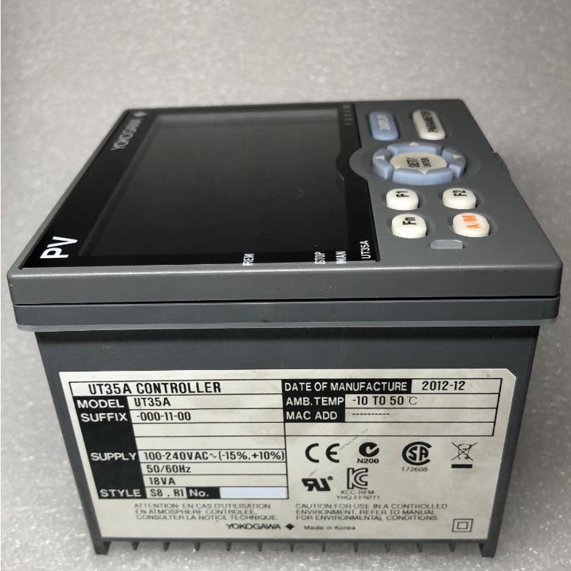 YOKOGAWA UT35A-000-11-00 Controller Temperature 商品画像
