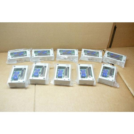 A7GT-CNB-RS4 Mitsubishi PLC HMI Operator Interface Converter Box A7GTCNBRS4